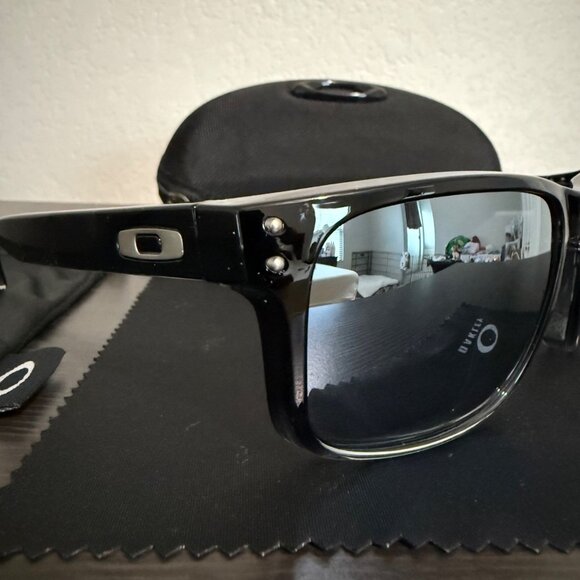 OO9102 Oakley Holbrook Dark Ink Fade Polished Frame Prizm Polarized Sunglasses - Picture 3 of 13